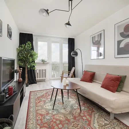아파트 Cozy For 4 People In By Renters 브로츠와프